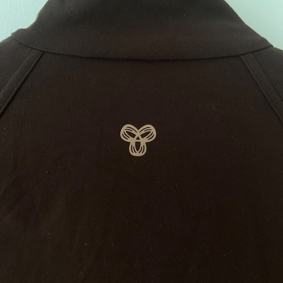 TNA Butter zip-up - Picture 5 of 5